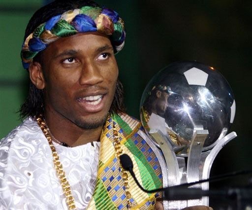 德罗巴意外战胜独行侠,表现优异引爆全场!上演精彩一战 德罗巴意外战胜独行侠,表现优异引爆全场!上演精彩一战