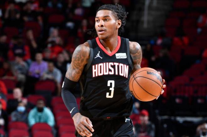 亚特兰大训练开放日，赛后内部沟通引欢呼，西甲在即，心理建设被强调