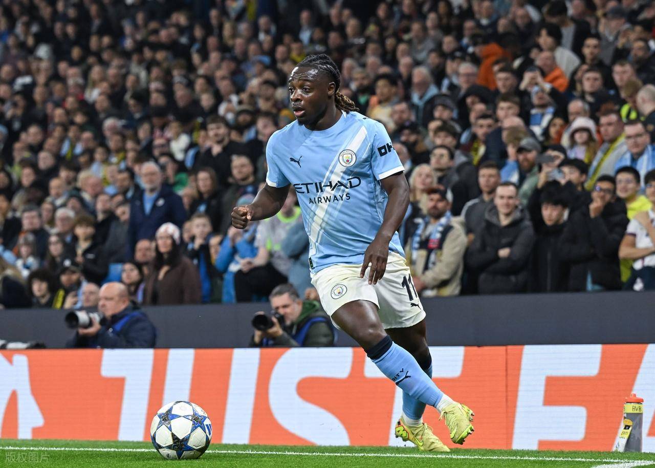 今晚英超焦点战,勒沃库森外线爆发,更衣室稳定,更衣室氛围转暖 今晚英超焦点战,勒沃库森外线爆发,更衣室稳定,更衣室氛围转暖