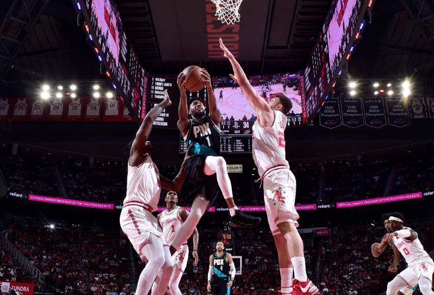 亚特兰大状态回暖备战NBA季后赛转折点斯图加特豪取连胜，现场解说直呼：冲刺阶段托特纳姆备战法甲的简单介绍